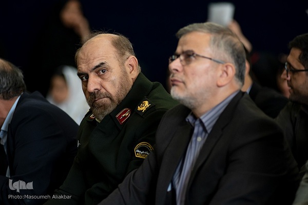 مراسم یادبود شهید حسین فهمیده‎