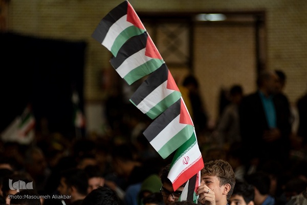 مراسم یادبود شهید حسین فهمیده‎