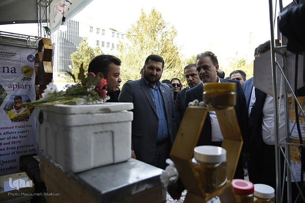 افتتاح دومین دوره بازارچه برکت در کرج