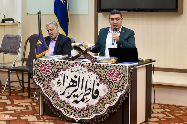نشست برگزیدگان مرحله استانی مسابقات قرآن و عترت بسیجیان البرزی