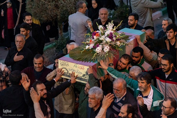 استقبال از ۶ شهید گمنام در کرج