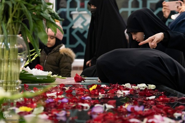 استقبال از ۶ شهید گمنام در کرج