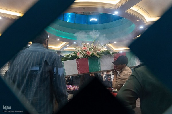 استقبال از ۶ شهید گمنام در کرج