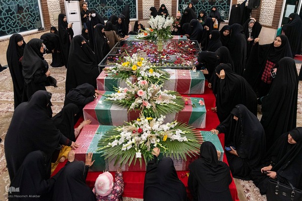 استقبال از ۶ شهید گمنام در کرج