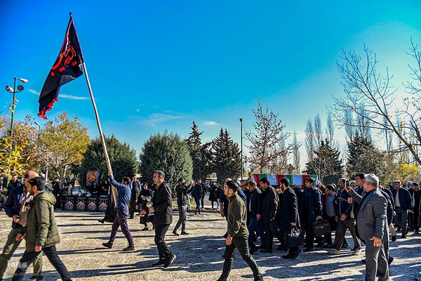 تشییع شهید گمنام در دانشگاه آزاد اسلامی واحد کرج