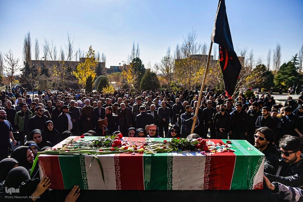 تشییع شهید گمنام در دانشگاه آزاد اسلامی واحد کرج