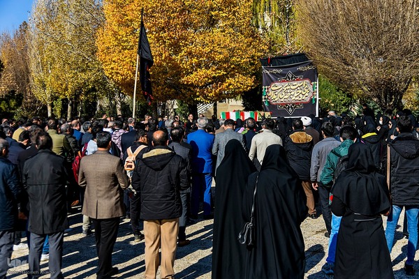 تشییع شهید گمنام در دانشگاه آزاد اسلامی واحد کرج