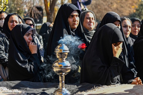 تشییع شهید گمنام در دانشگاه آزاد اسلامی واحد کرج