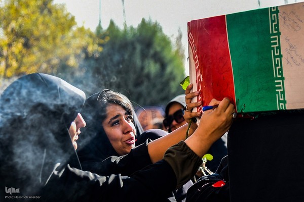 تشییع شهید گمنام در دانشگاه آزاد اسلامی واحد کرج