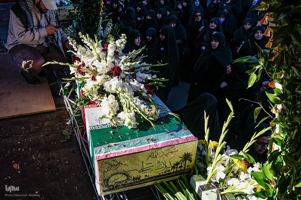 تشییع ۶ شهید گمنام دوران دفاع مقدس در البرز