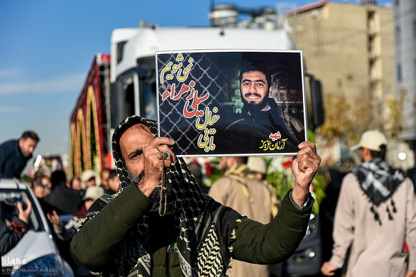 تشییع ۶ شهید گمنام دوران دفاع مقدس در البرز