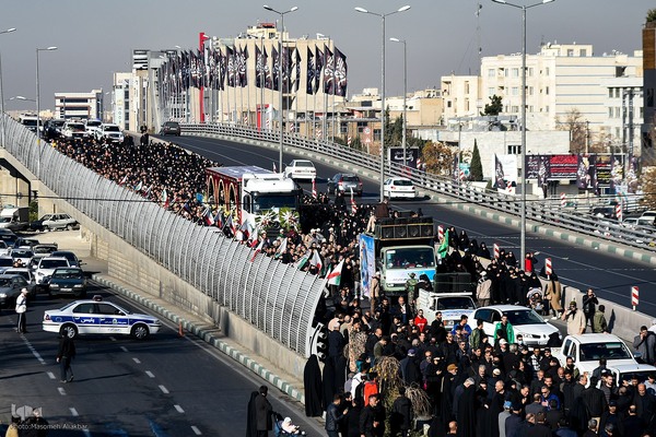تشییع ۶ شهید گمنام دوران دفاع مقدس در البرز