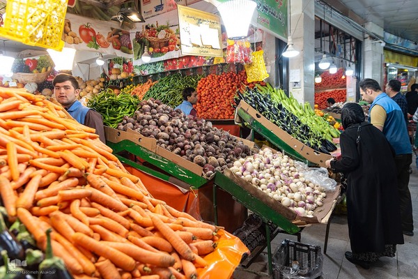 خرید شب یلدا در کرج