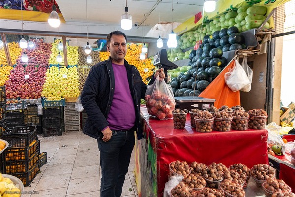 خرید شب یلدا در کرج