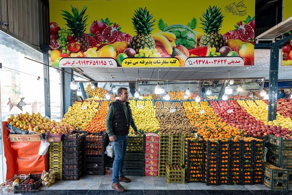 خرید شب یلدا در کرج