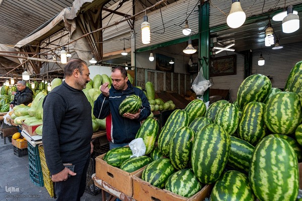 خرید شب یلدا در کرج