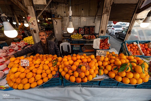 خرید شب یلدا در کرج