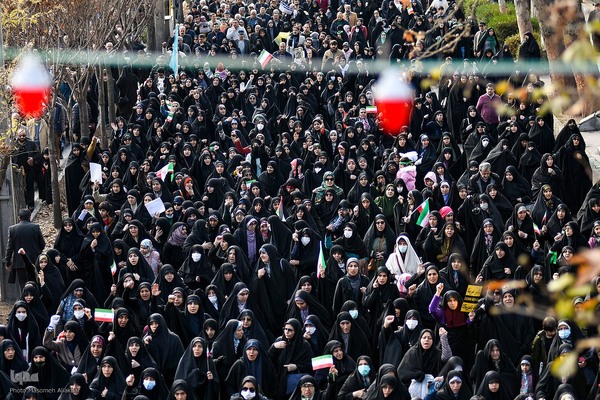 راهپیمایی مردم کرج در محکومیت حمله تروریستی کرمان‎