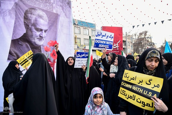 راهپیمایی مردم کرج در محکومیت حمله تروریستی کرمان‎