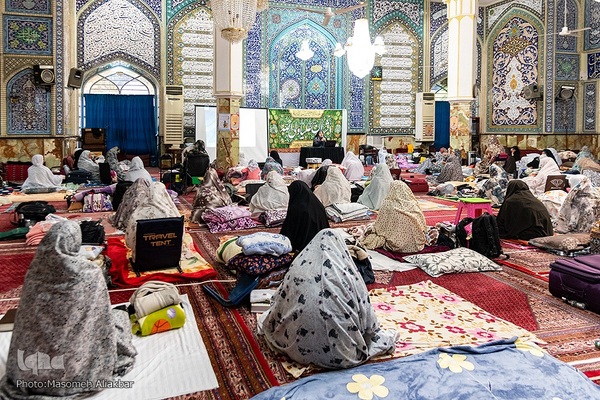 مراسم اعتکاف در مسجد جامع رجایی شهر کرج