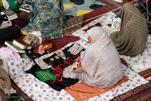 مراسم اعتکاف در مسجد جامع رجایی شهر کرج