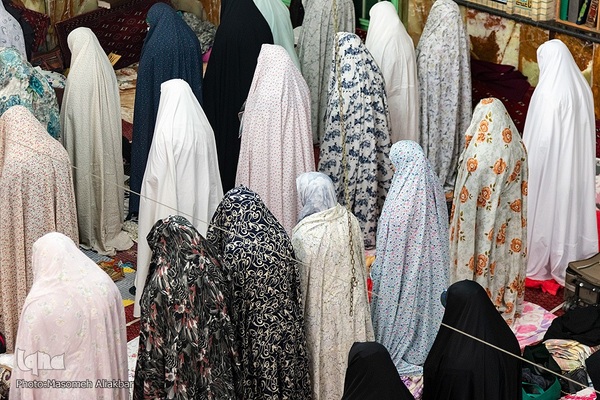 مراسم اعتکاف در مسجد جامع رجایی شهر کرج