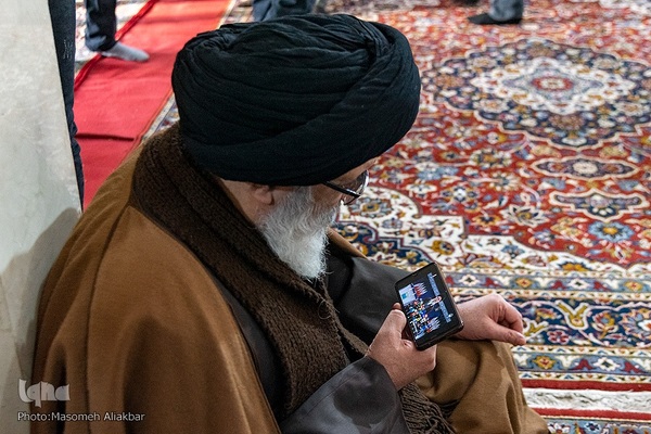 حضور مردم کرج در محل اخذ رای‎