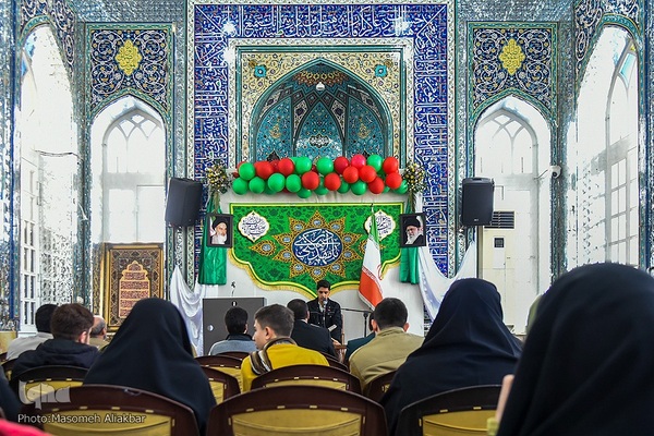 مراسم غبارروبی گلزار شهدای امامزاده محمد(ع) کرج با حضور قرآنیان بسیجی البرز‎