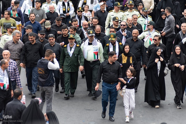 پیاده‌روی جاماندگان اربعین حسینی در کرج