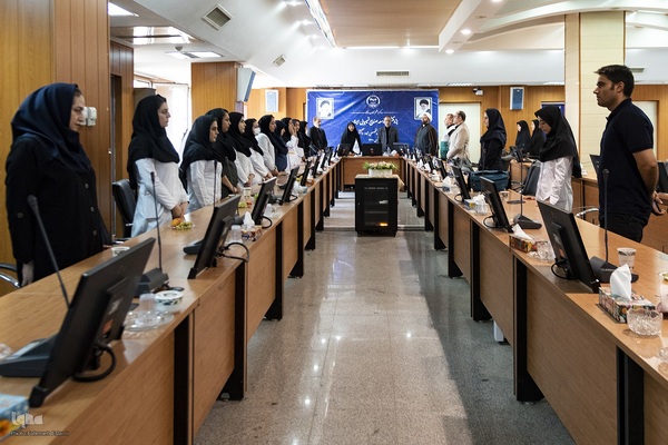 پرچم‌گردانی حرم مطهر امام رضا (ع) در مجتمع تحقیقاتی شهدای جهاددانشگاهی