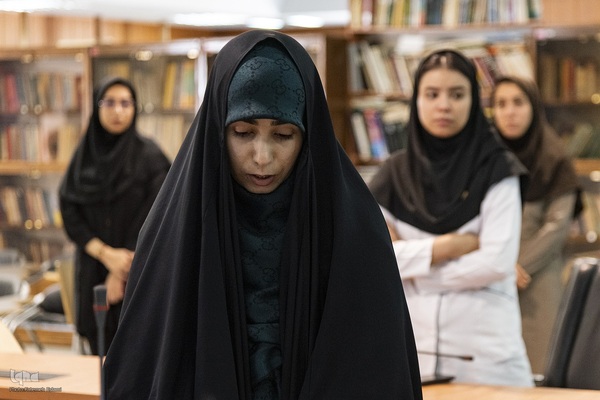 پرچم‌گردانی حرم مطهر امام رضا (ع) در مجتمع تحقیقاتی شهدای جهاددانشگاهی