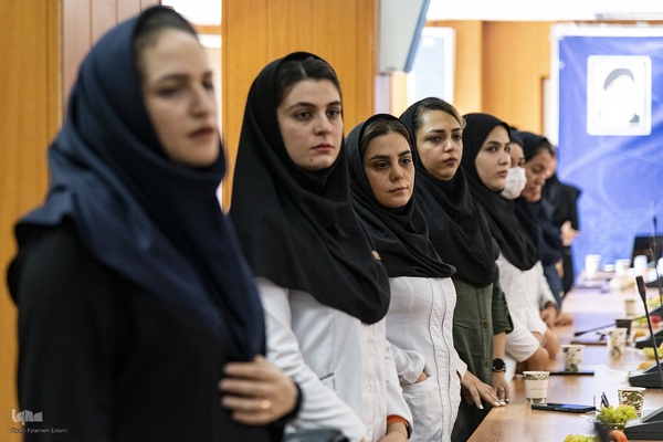 پرچم‌گردانی حرم مطهر امام رضا (ع) در مجتمع تحقیقاتی شهدای جهاددانشگاهی