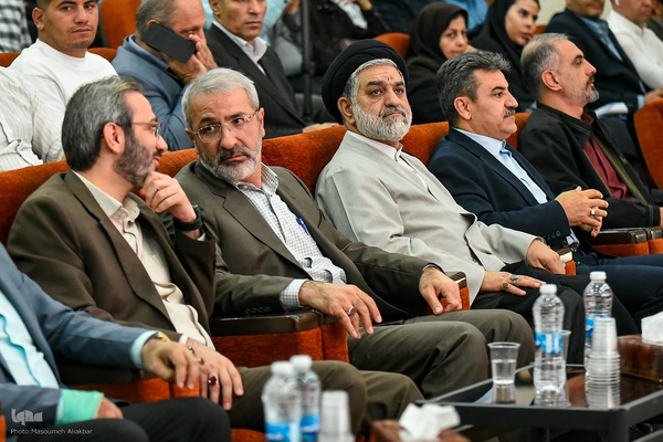 بهره‌برداری از پروژه‌های عمرانی سازمان آرامستان‌های شهرداری کرج