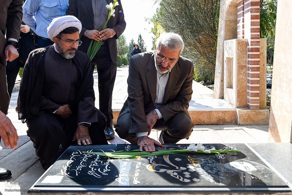 بهره‌برداری از پروژه‌های عمرانی سازمان آرامستان‌های شهرداری کرج