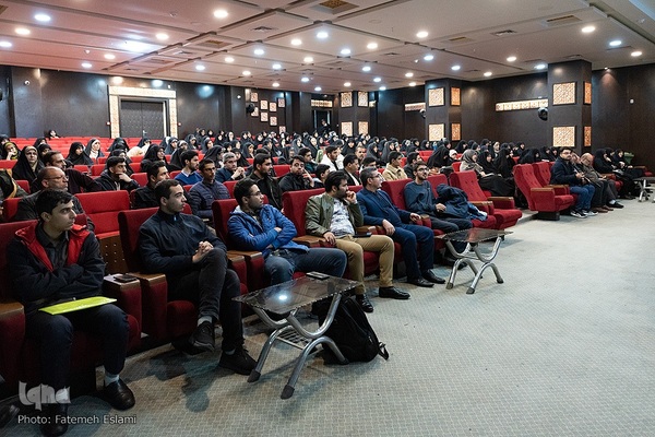 محفل انس با قرآن بزرگداشت شهدای مقاومت در کرج