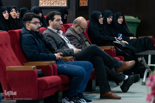 محفل انس با قرآن بزرگداشت شهدای مقاومت در کرج