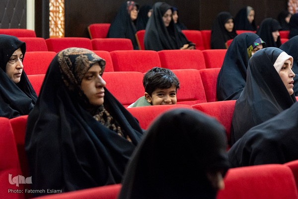 محفل انس با قرآن بزرگداشت شهدای مقاومت در کرج