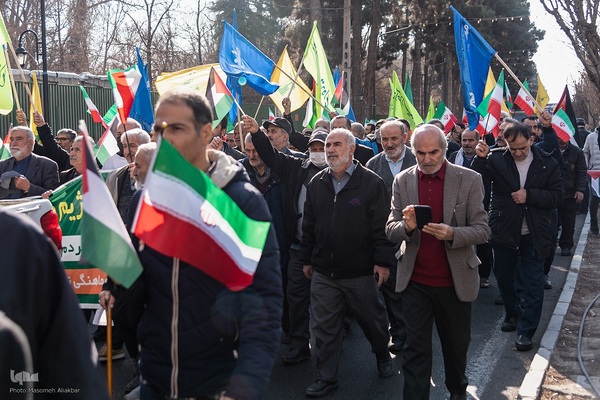 راهپیمایی جمعه نصر در کرج