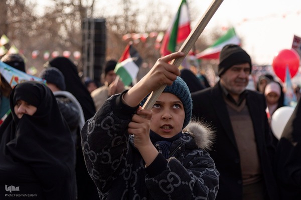 راهپیمایی ۲۲ بهمن در کرج‎