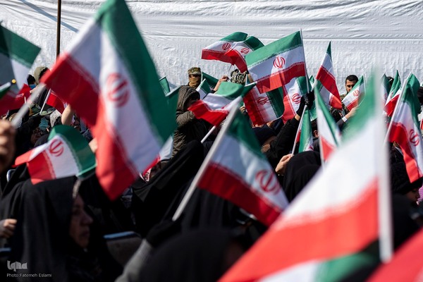 راهپیمایی ۲۲ بهمن در کرج‎