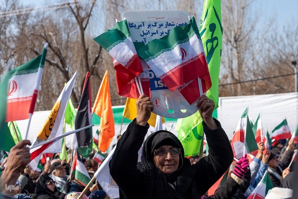 راهپیمایی ۲۲ بهمن در کرج‎