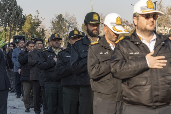 گلباران گلزار شهدای امامزاده محمد کرج‎