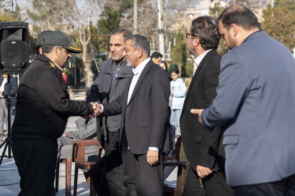 گلباران گلزار شهدای امامزاده محمد کرج‎