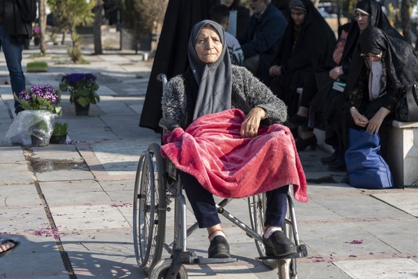 گلباران گلزار شهدای امامزاده محمد کرج‎