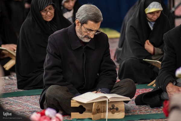 جزء‌خوانی قرآن در مصلای کرج‎