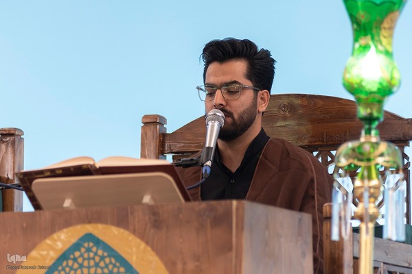 جزء‌خوانی قرآن در مصلای کرج‎