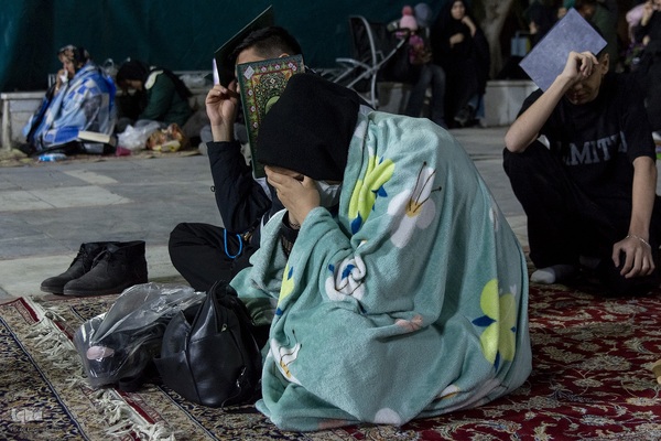 شب نوزدهم ماه مبارک رمضان در امامزاده محمد(ع) کرج‎