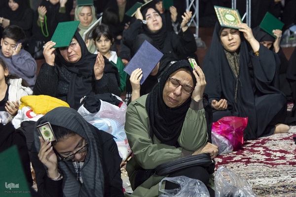 شب نوزدهم ماه مبارک رمضان در امامزاده محمد(ع) کرج‎