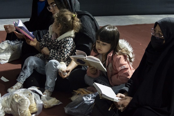 شب نوزدهم ماه مبارک رمضان در امامزاده محمد(ع) کرج‎