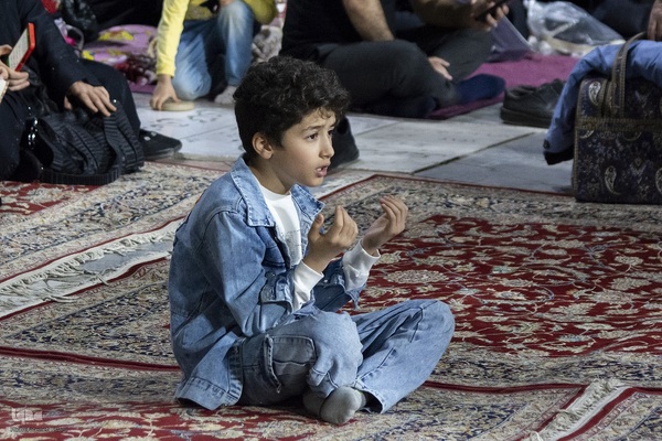 شب نوزدهم ماه مبارک رمضان در امامزاده محمد(ع) کرج‎